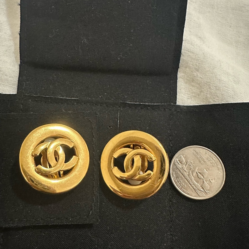 CHANEL Gold Iconic Logo clip on earrings